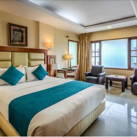 Golden Metro Hotel Bangalore Eksteriør bilde