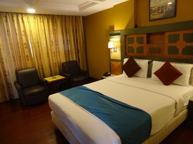 Golden Metro Hotel Bangalore Eksteriør bilde