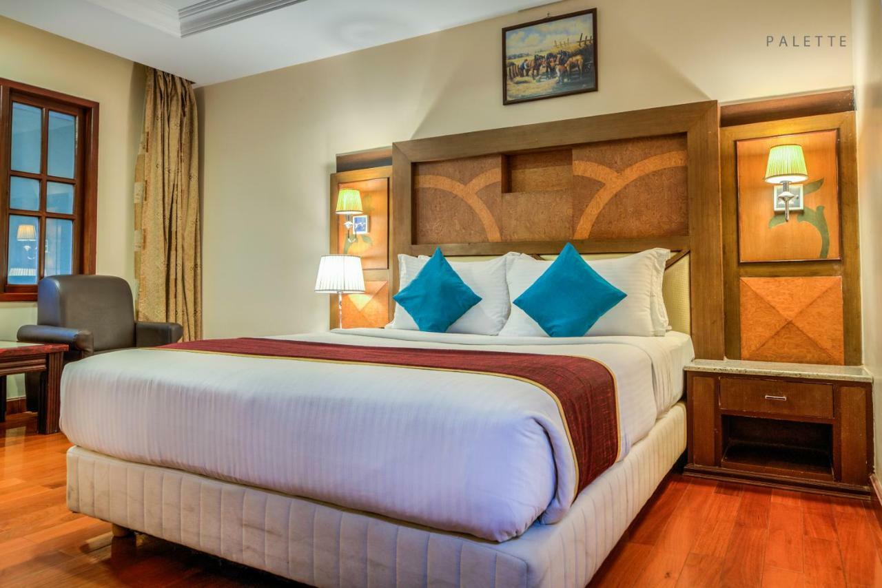 Golden Metro Hotel Bangalore Eksteriør bilde